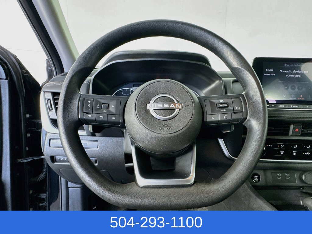 Used 2024 Nissan Rogue S AWD/4WD image 13