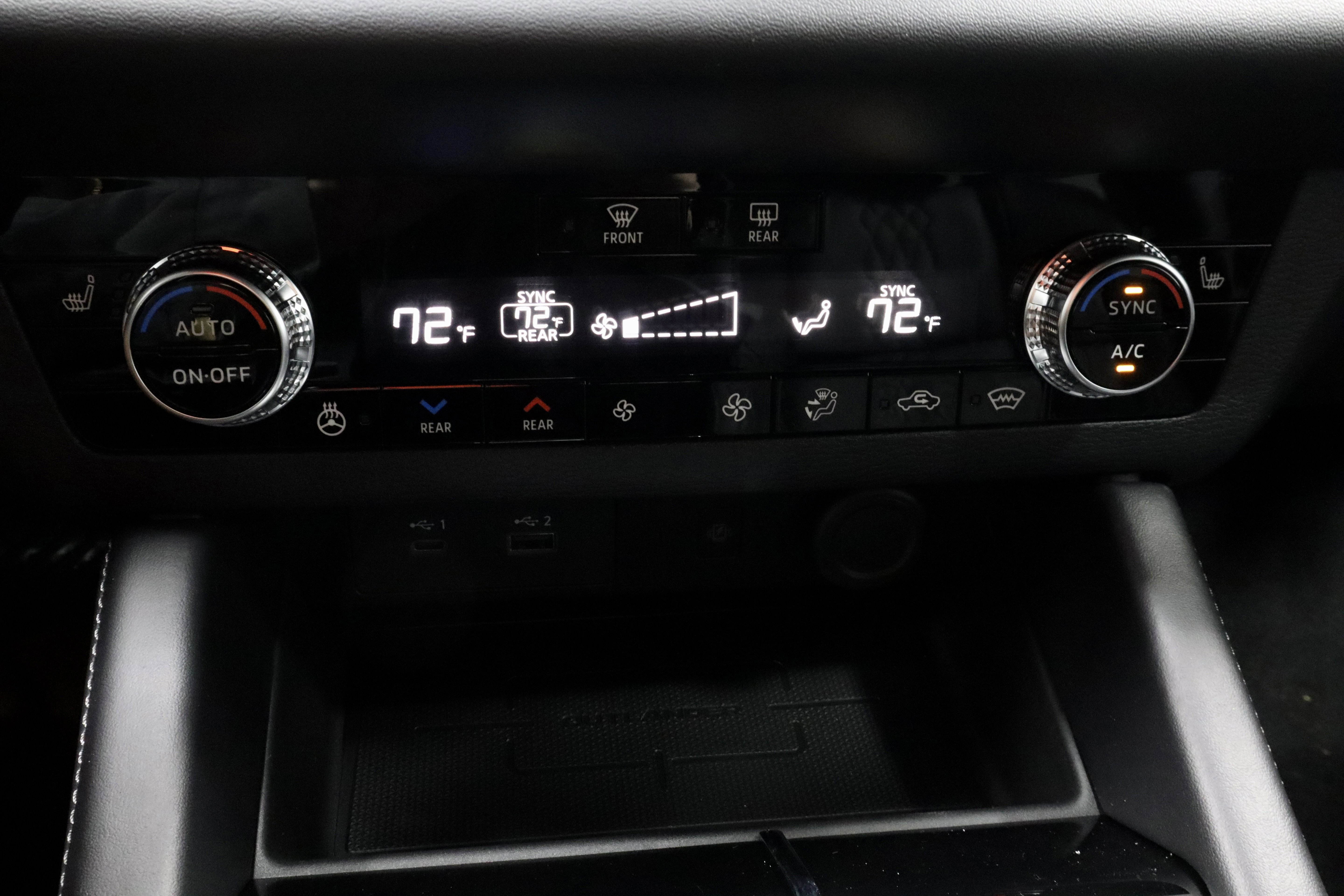 New 2025 Mitsubishi Outlander SEL Black Edition image 24