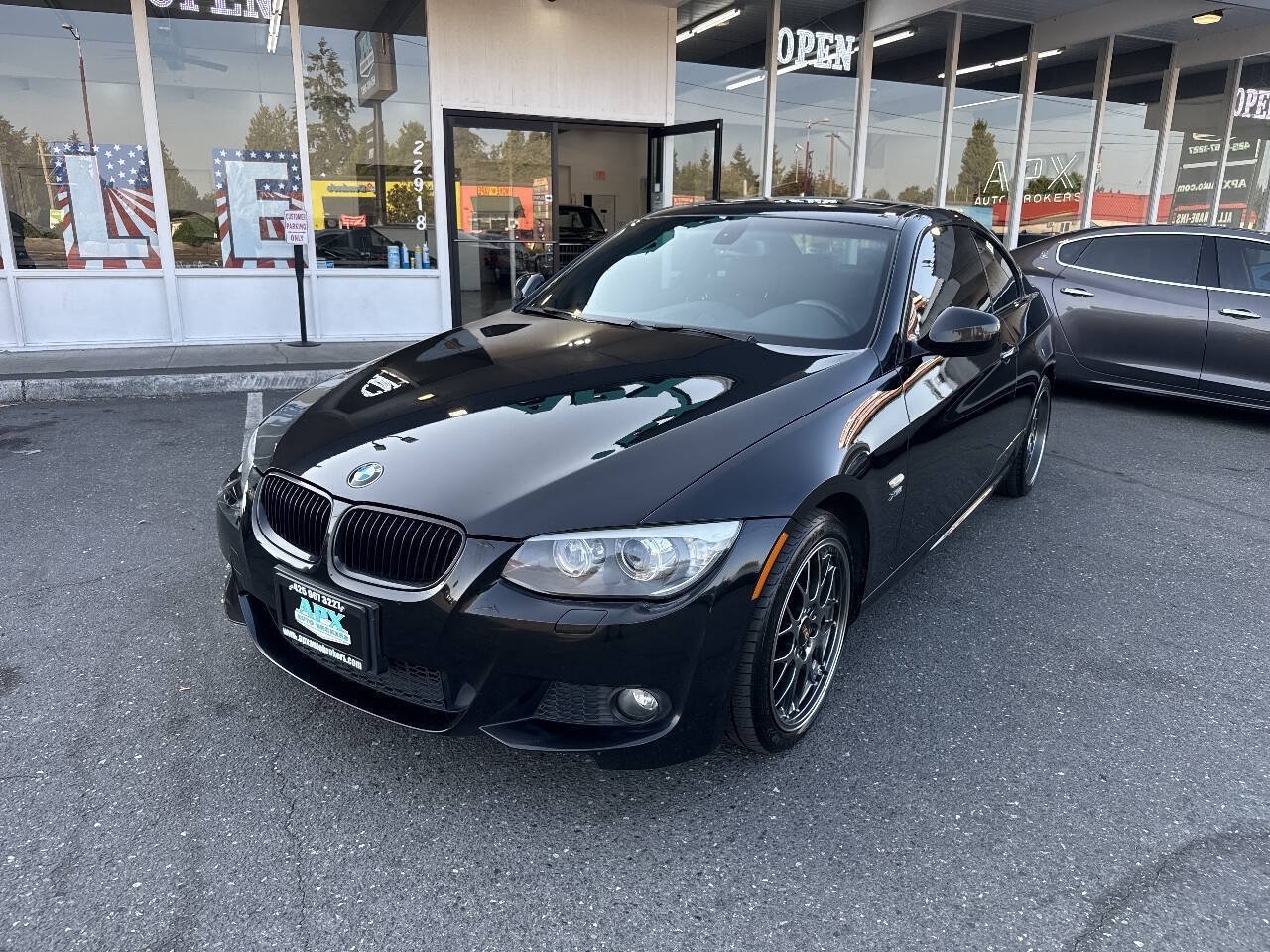 Used 2013 BMW 335i xDrive Coupe AWD/4WD image 1