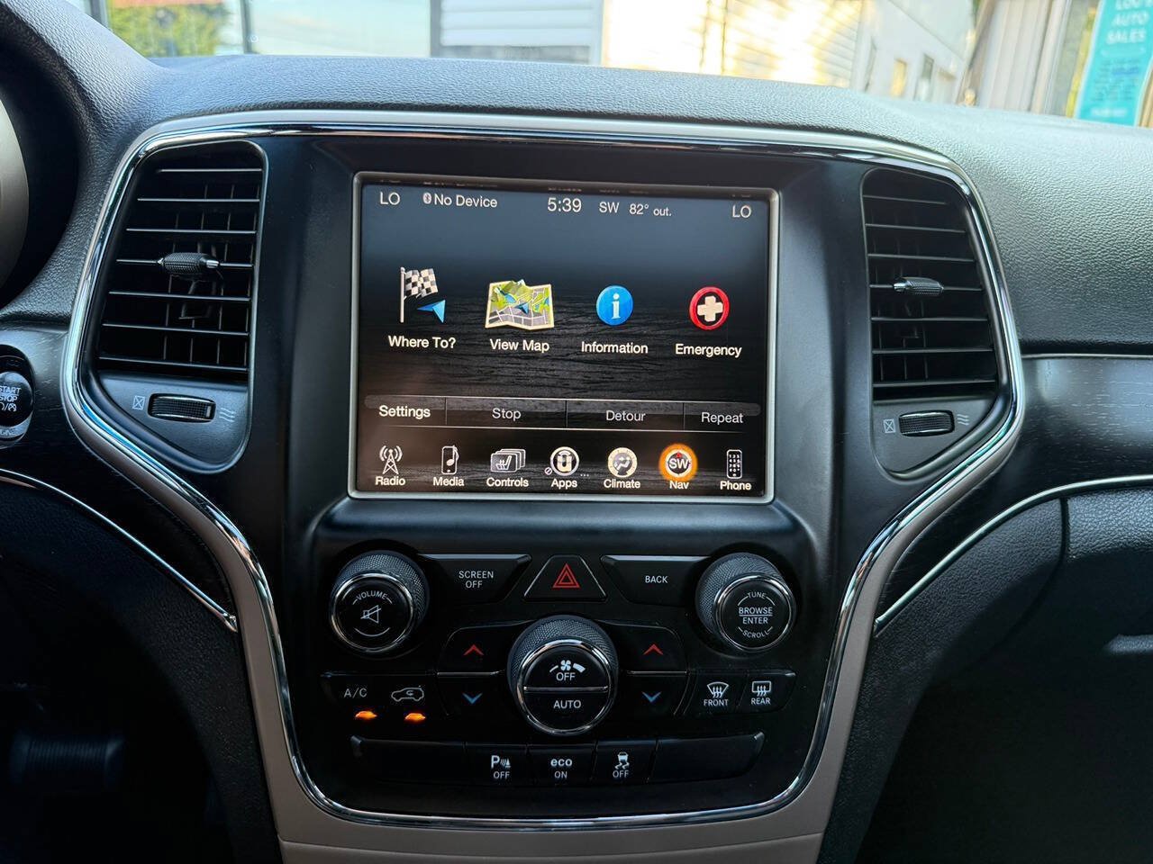 Used 2015 Jeep Grand Cherokee Limited AWD/4WD image 15