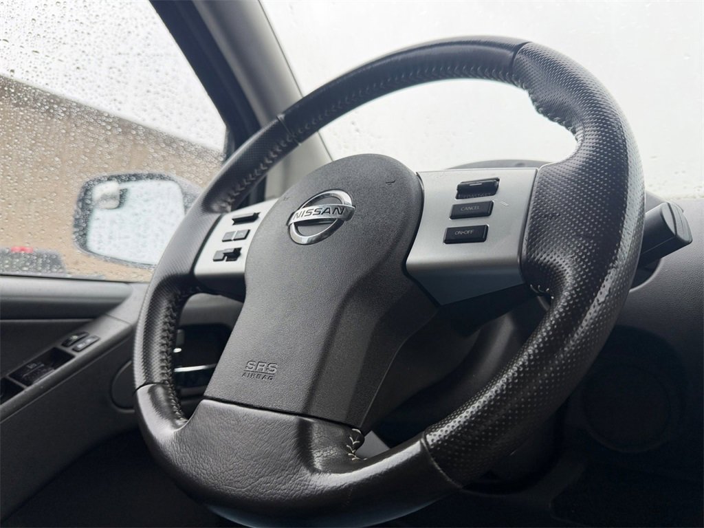 Used 2020 Nissan Frontier PRO-4X w/ Pro-4x Utility Package image 25