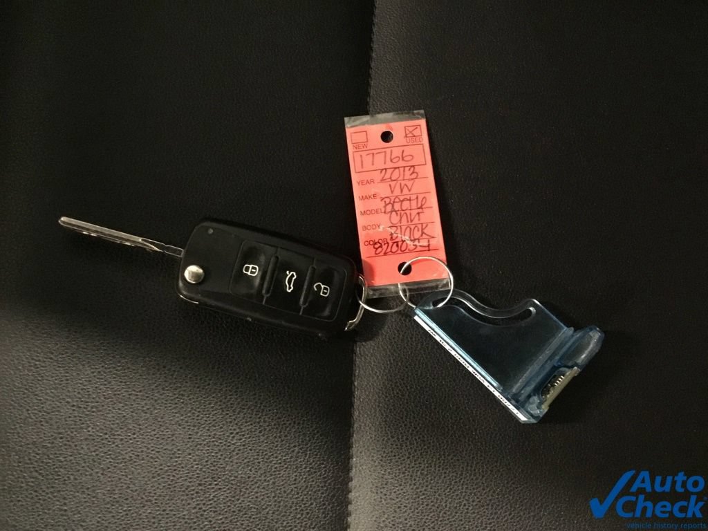 Used 2013 Volkswagen Beetle 2.5 FWD image 47