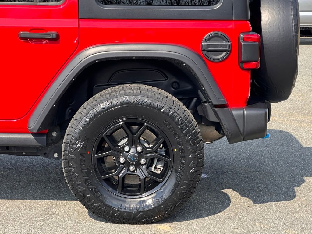 Used 2024 Jeep Wrangler Unlimited image 40