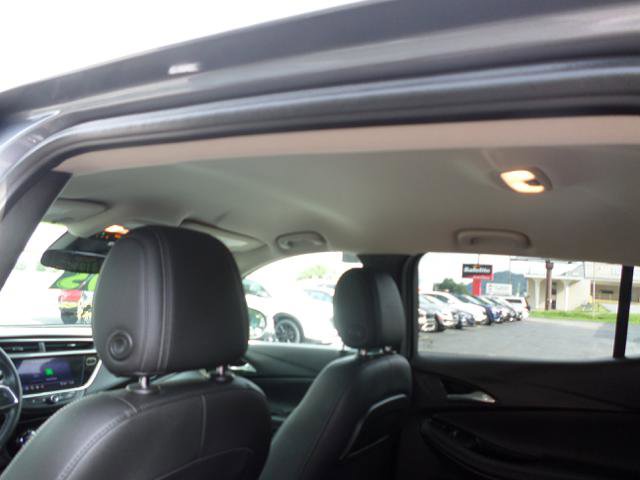 Used 2020 Buick Encore GX Select image 39