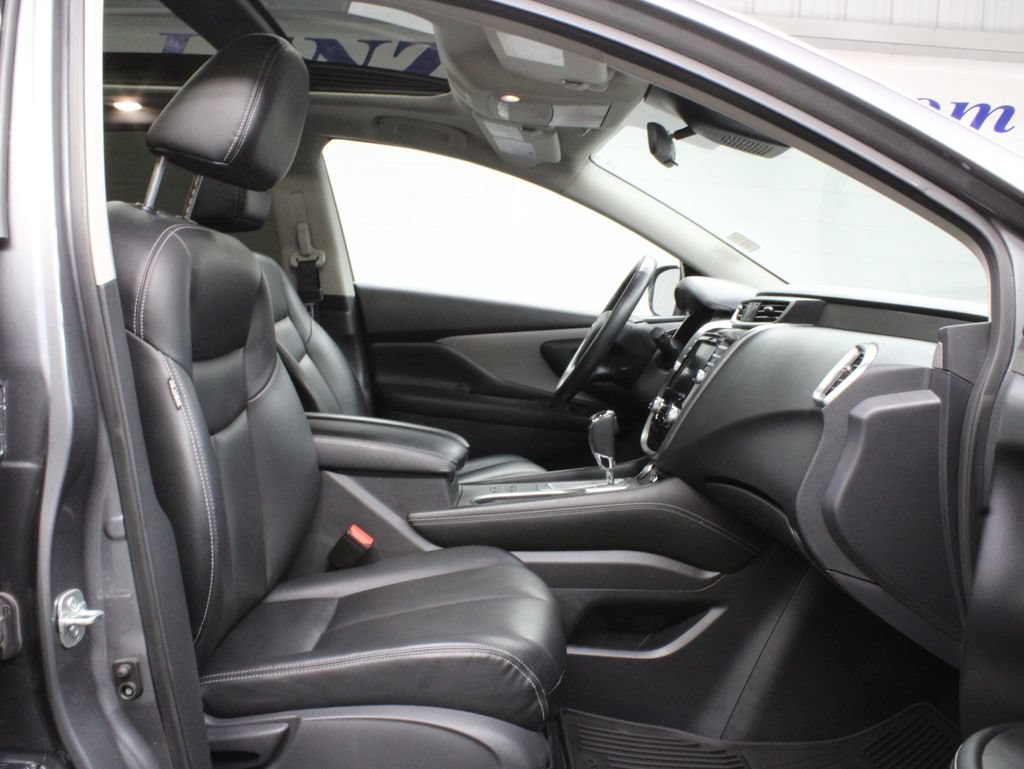 Used 2023 Nissan Murano SV AWD/4WD image 33