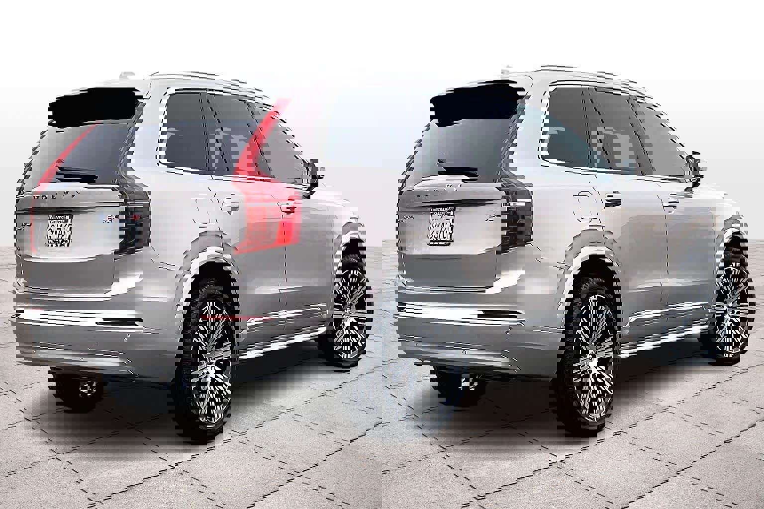 Used 2023 Volvo XC90 B6 Ultimate image 16