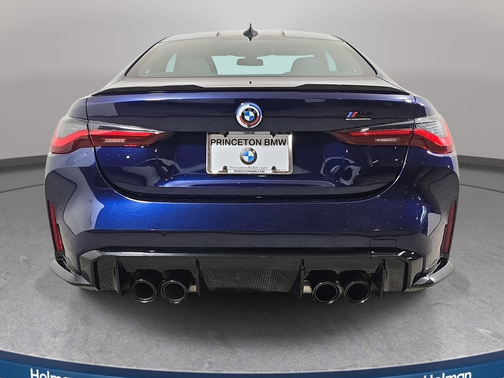 Used 2023 BMW M4 Competition w/ Executive Package RWD image 7