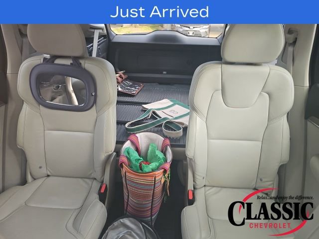 Used 2022 Volvo XC90 T8 Inscription w/ Advanced Package image 19