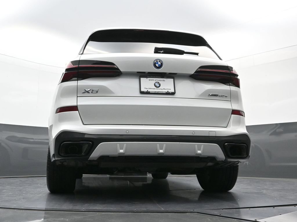 Used 2024 BMW X5 xDrive50e w/ Executive Package AWD/4WD image 28
