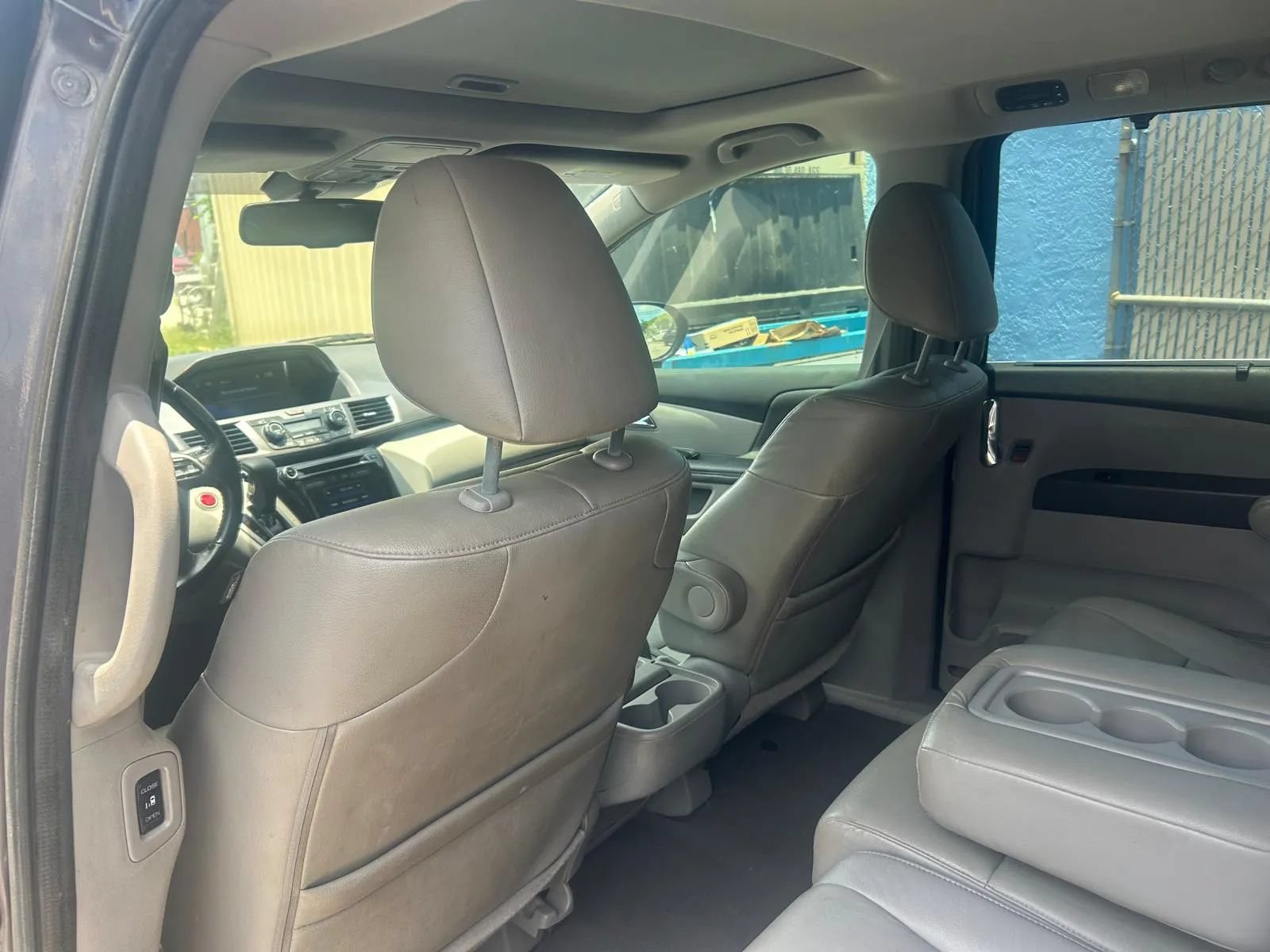 Used 2015 Honda Odyssey EX-L image 10