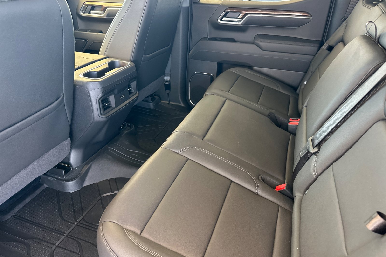 New 2026 Chevrolet Silverado 1500 RST w/ Convenience Package II AWD/4WD image 13