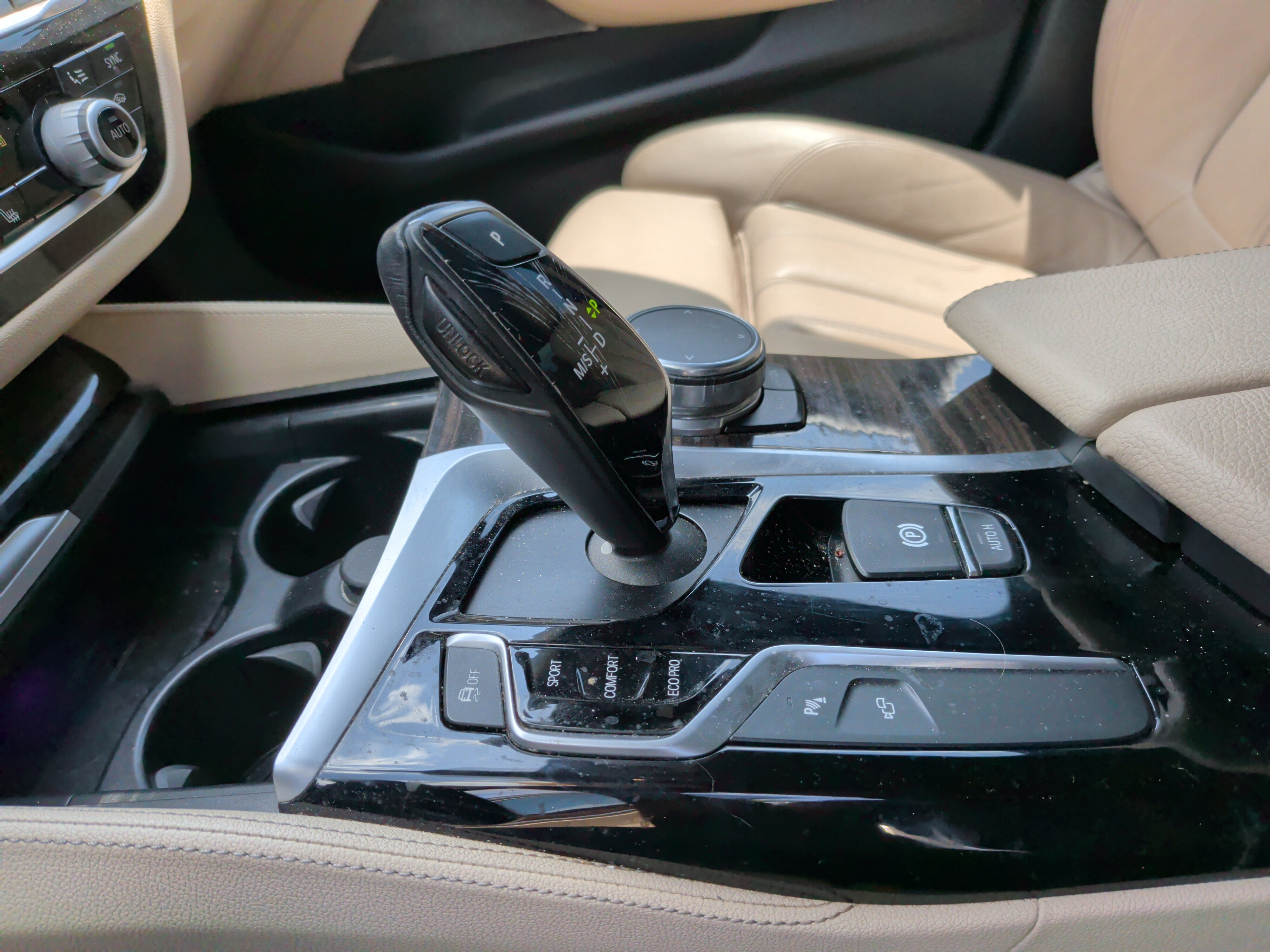 Used 2017 BMW 540i RWD image 22