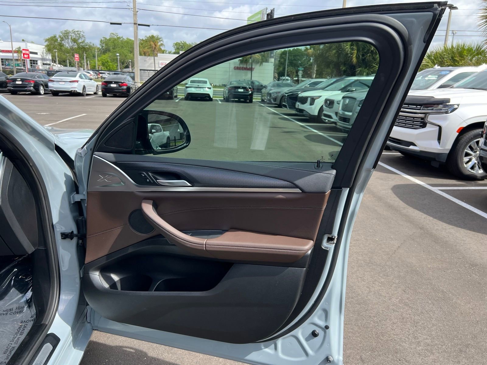 Used 2022 BMW X4 M40i w/ Premium Package image 55