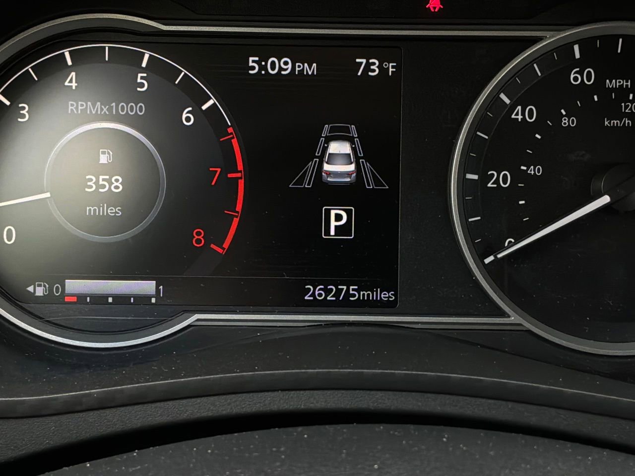 Used 2025 Nissan Versa SV FWD image 34
