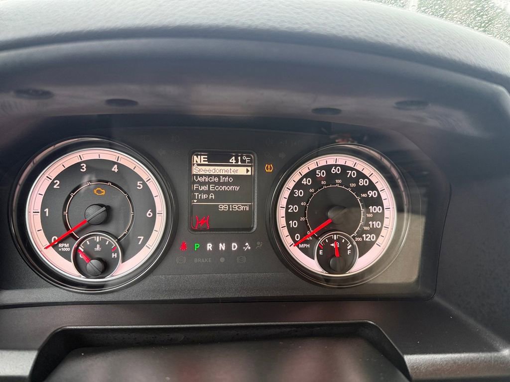 Used 2018 RAM 1500 Express image 14