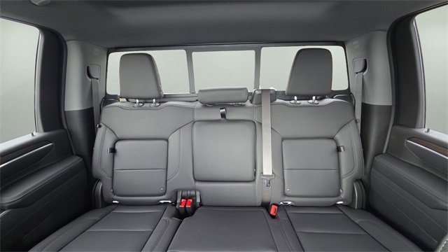 New 2026 GMC Sierra 2500 SLT w/ SLT Premium Package image 13