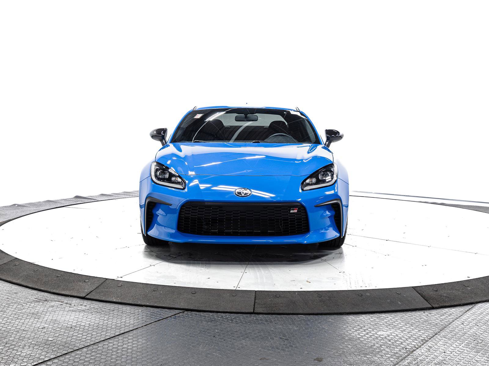 Certified 2023 Toyota GR86 w/ ALL Weather Mat Package (TMS) image 2