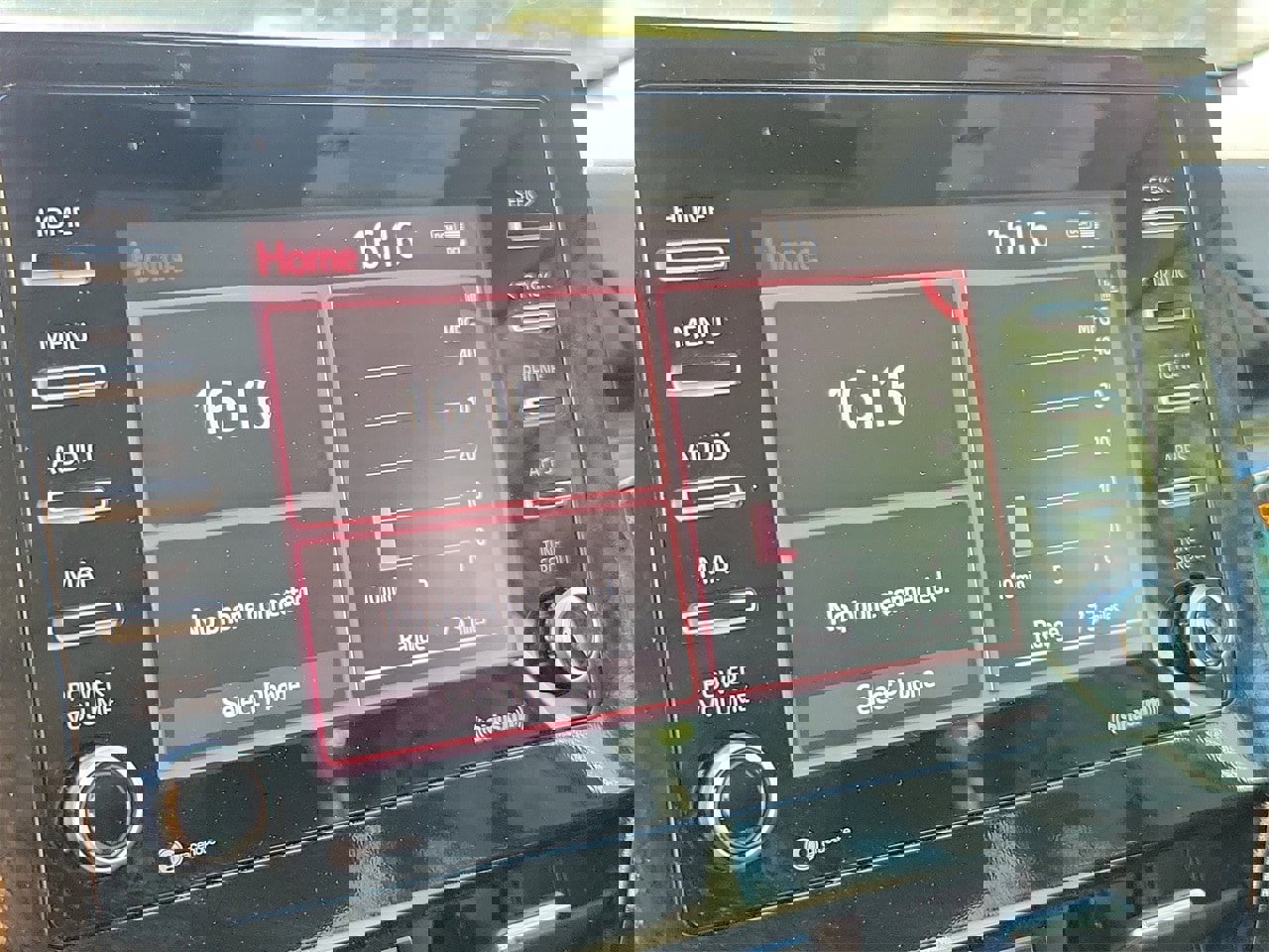 Used 2023 Toyota Camry SE image 25