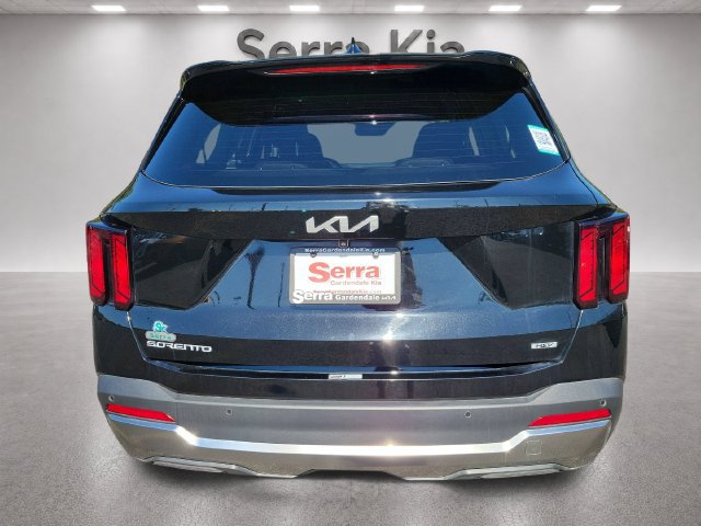 Used 2025 Kia Sorento EX AWD/4WD image 4