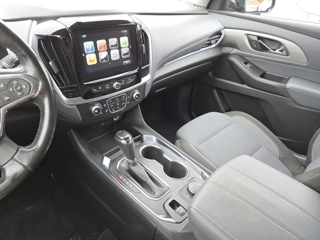 Used 2018 Chevrolet Traverse LT image 37