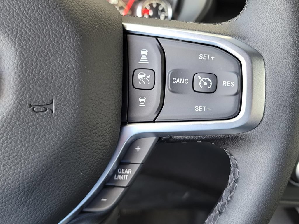 New 2025 RAM 1500 Big Horn AWD/4WD image 24
