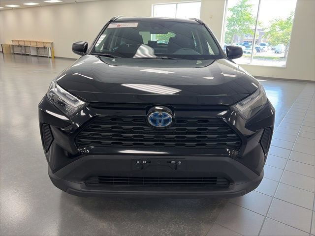 Certified 2024 Toyota RAV4 LE AWD/4WD image 2