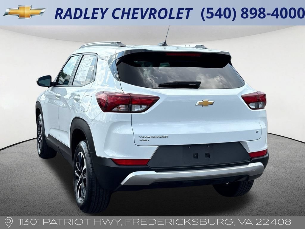 Certified 2025 Chevrolet TrailBlazer LT AWD/4WD image 17