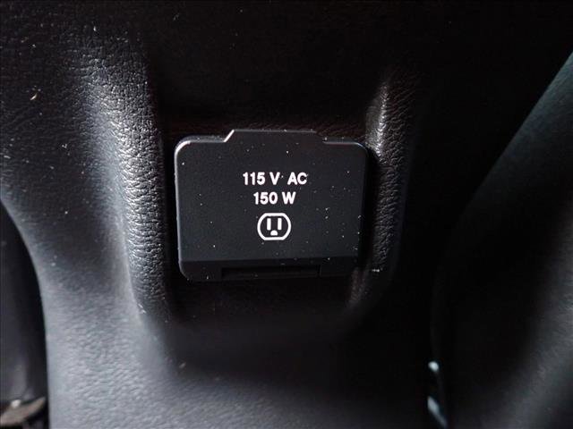 Used 2017 Jeep Cherokee Latitude w/ Safety/Convenience Group AWD/4WD image 10