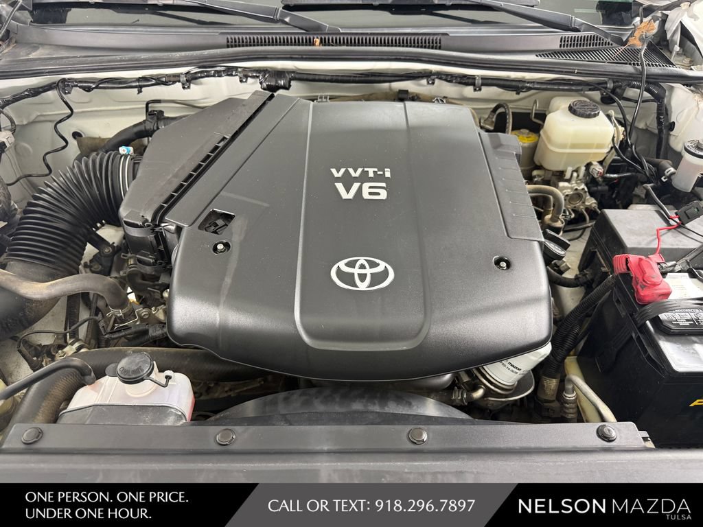 Used 2015 Toyota Tacoma 4x4 Double Cab w/ TRD Off-Road Package image 46