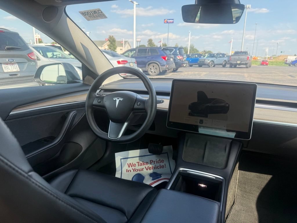 Used 2022 Tesla Model 3 Long Range AWD/4WD image 36