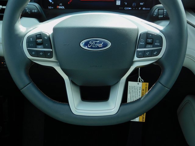 New 2026 Ford Explorer Active w/ Active Comfort Package image 16