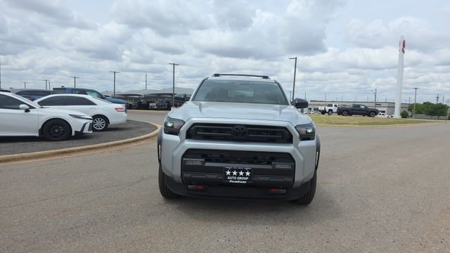 New 2026 Toyota 4Runner SR5 AWD/4WD image 3