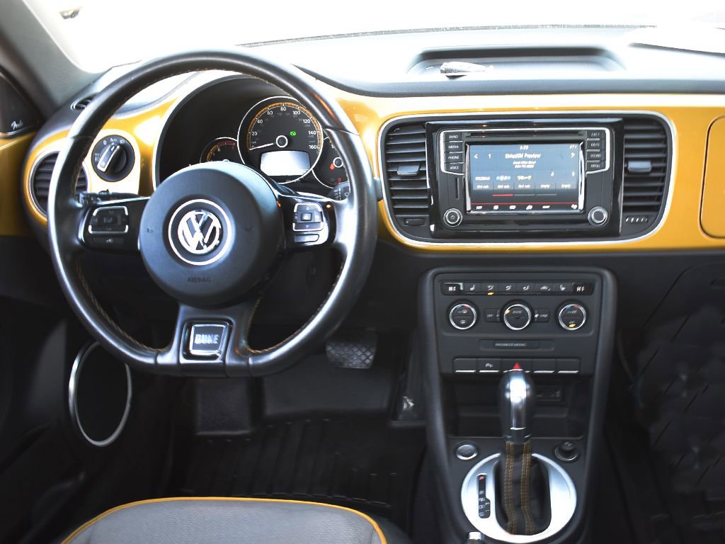Used 2016 Volkswagen Beetle 1.8T Dune FWD image 16