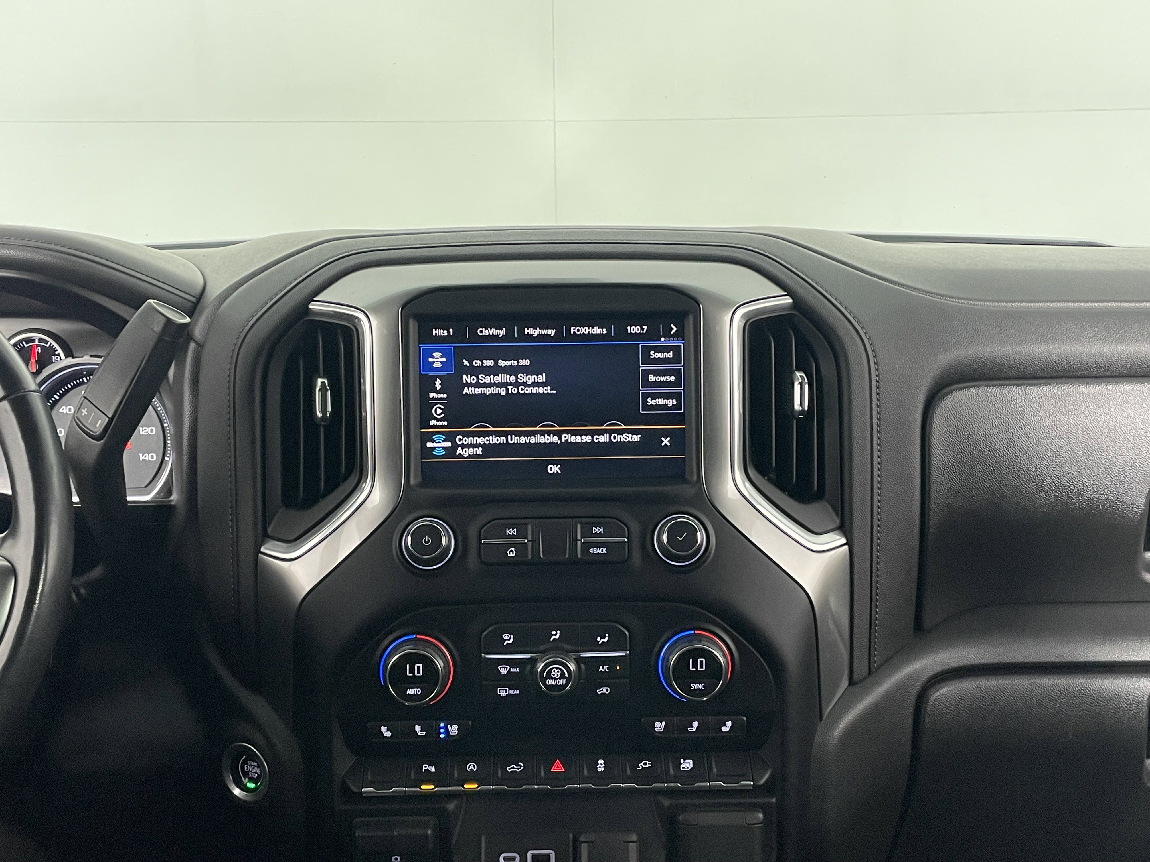 Used 2021 Chevrolet Silverado 1500 LTZ image 17