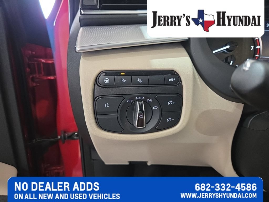 Used 2021 INFINITI QX50 Sensory w/ Accent Package AWD/4WD image 13
