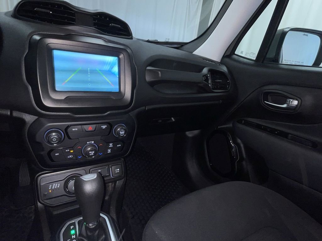 Used 2020 Jeep Renegade Altitude image 19
