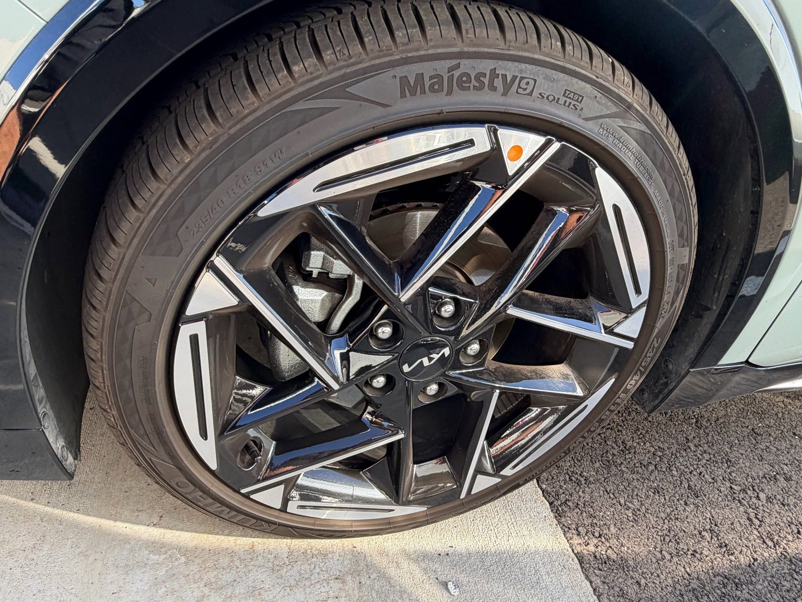 Certified 2025 Kia K4 GT-Line w/ GT-Line Premium Package image 6