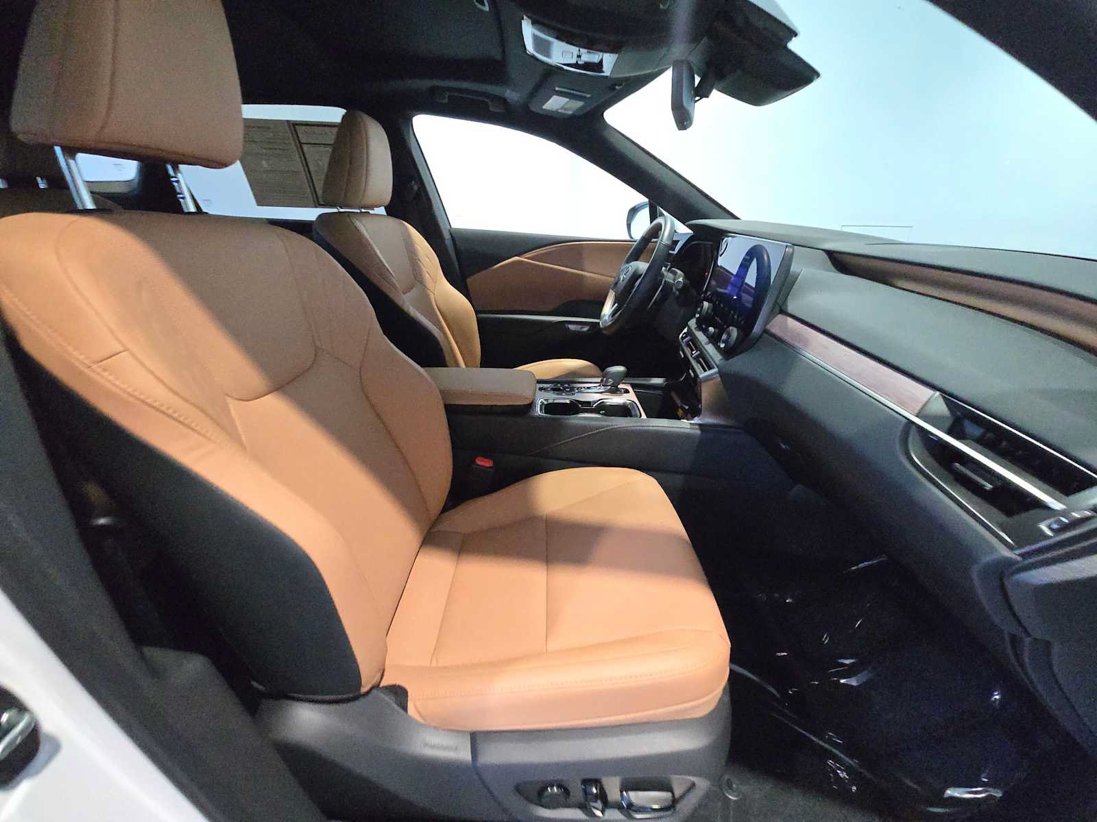 Used 2024 Lexus RX 350h AWD/4WD image 12