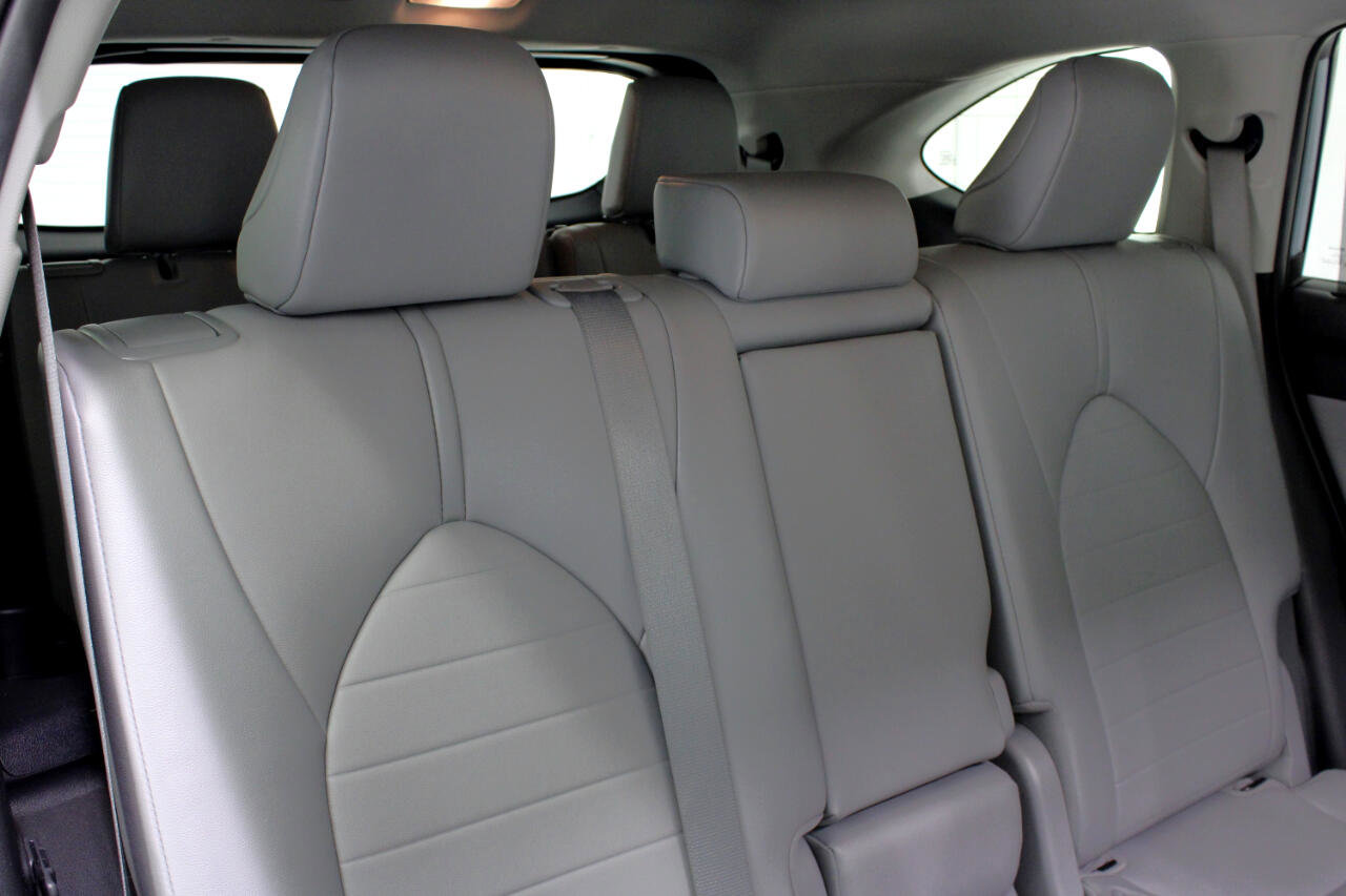 Used 2021 Toyota Highlander XLE image 46