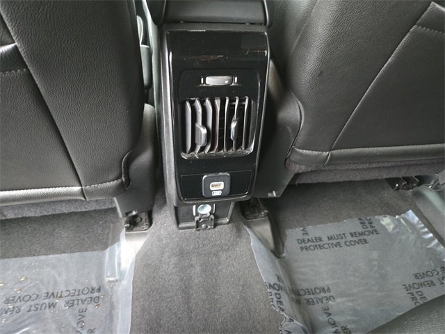 Used 2024 Jeep Compass Latitude image 17