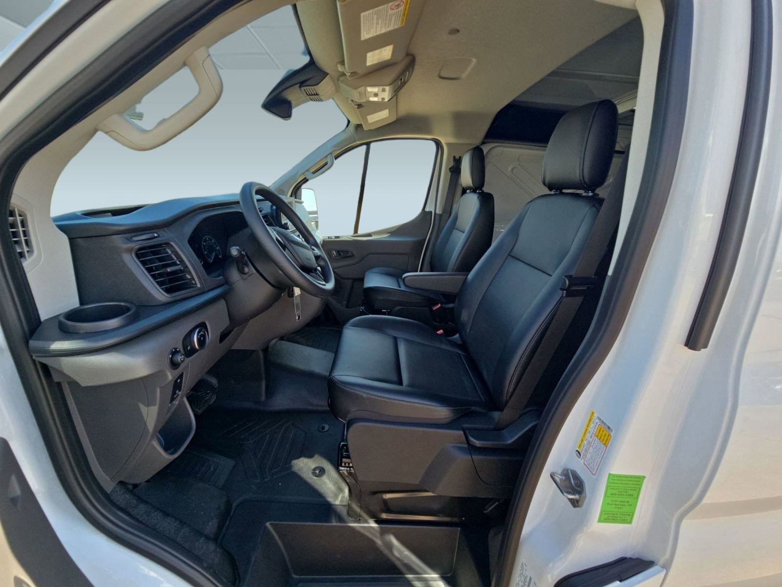 New 2025 Ford Transit 150 Low Roof image 5