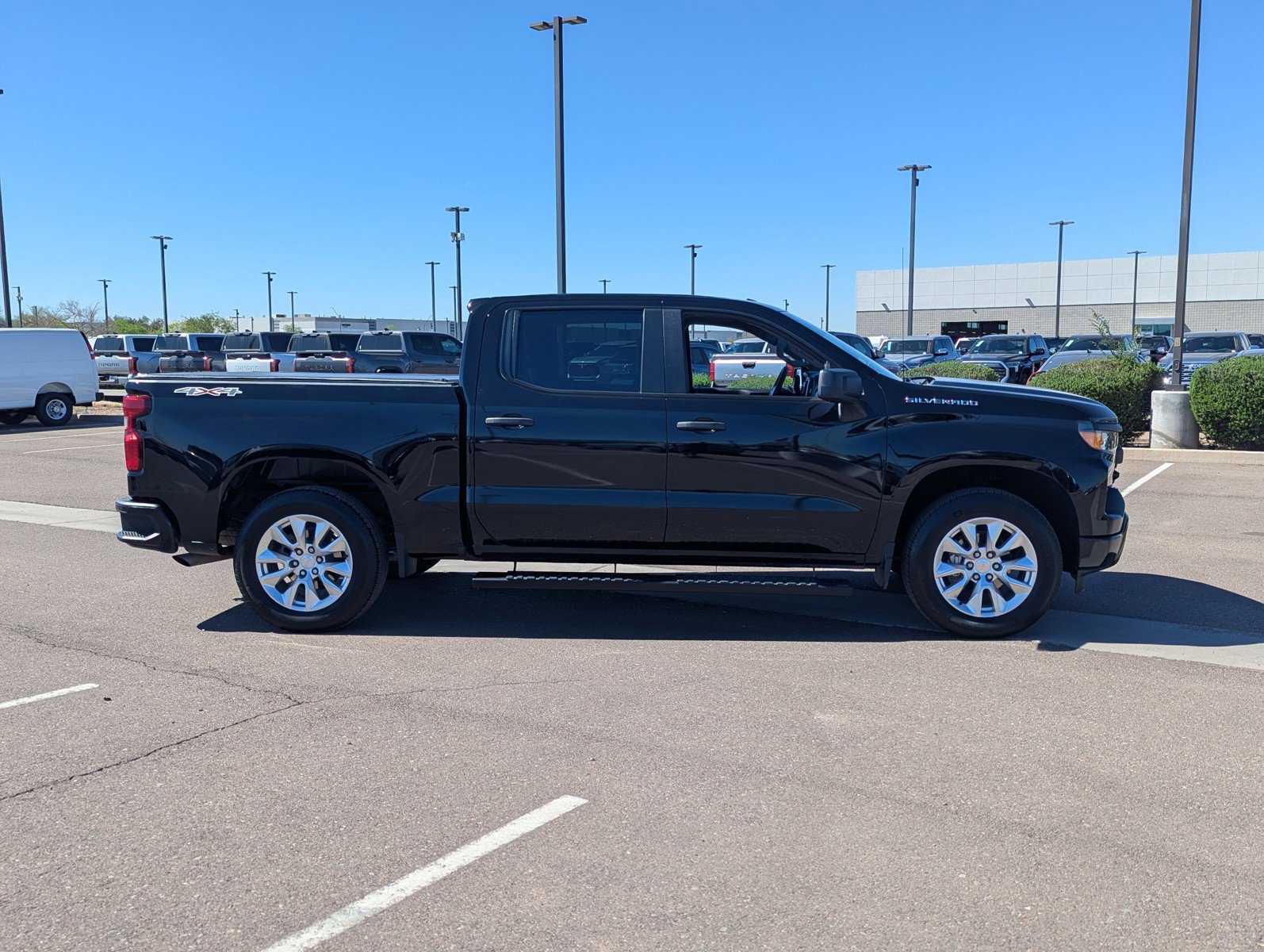 Certified 2024 Chevrolet Silverado 1500 Custom image 6