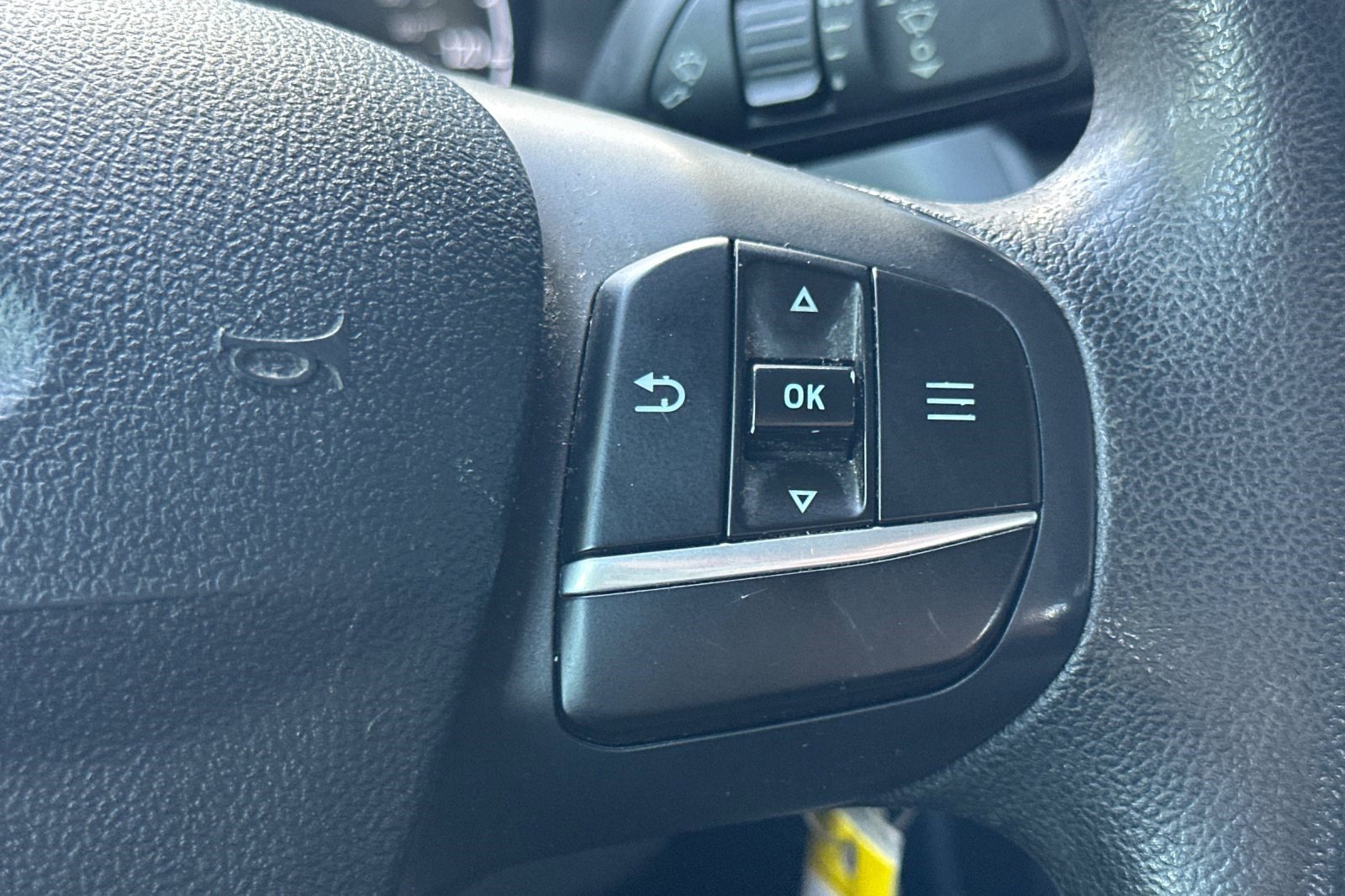 Used 2022 Ford Maverick XL image 27