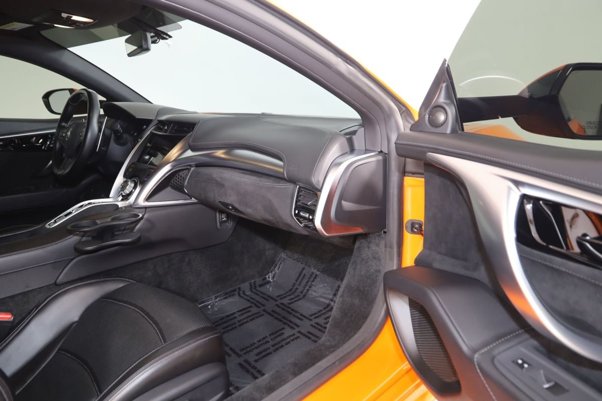 Used 2020 Acura NSX AWD/4WD image 54