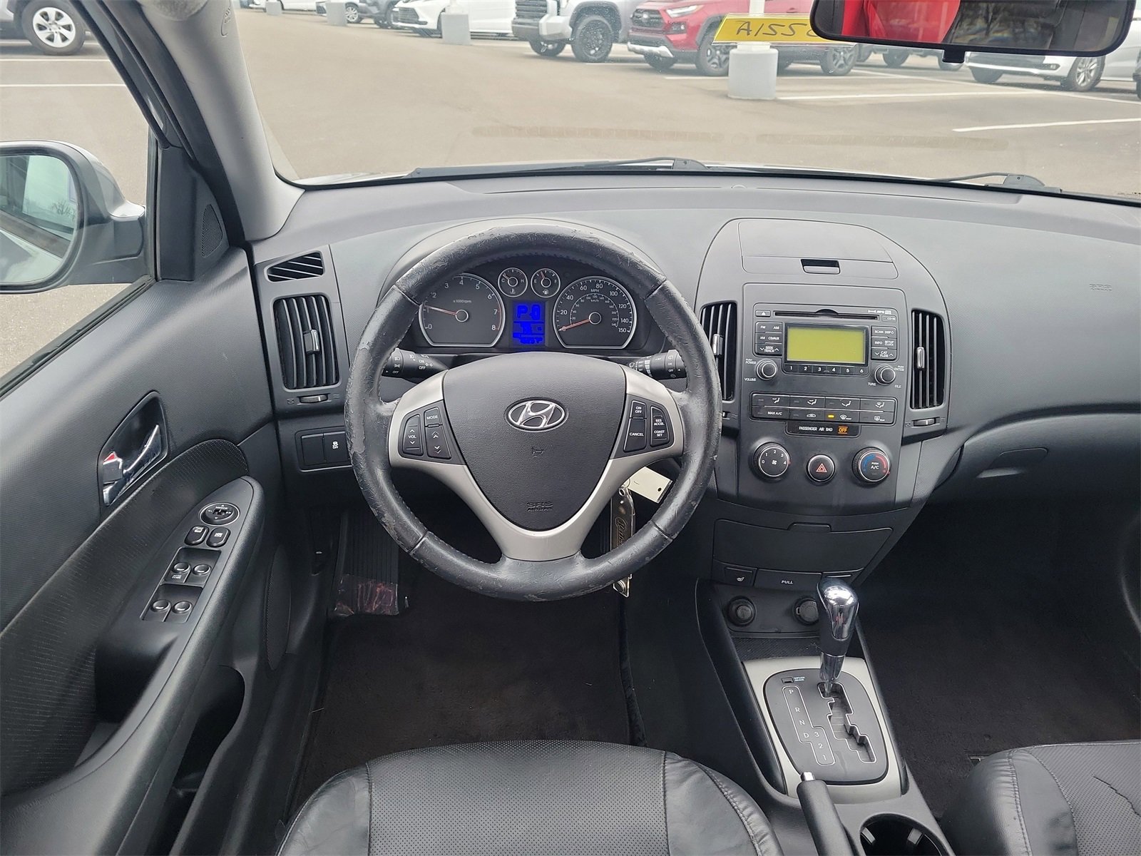 Used 2012 Hyundai Elantra SE image 11