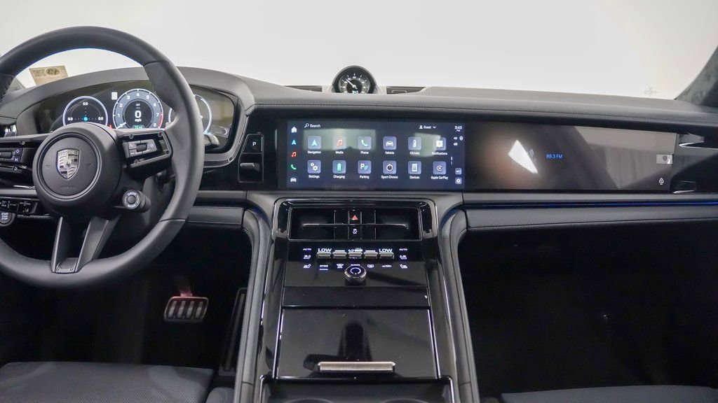 New 2025 Porsche Panamera Turbo AWD/4WD image 21