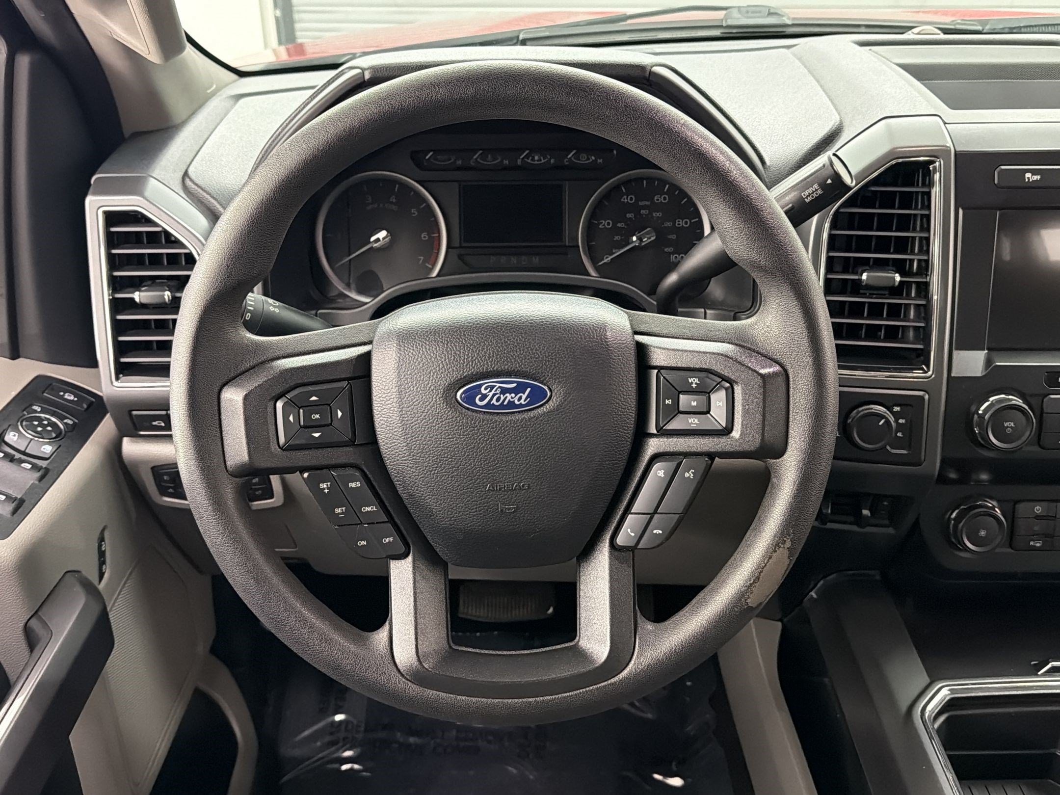Used 2020 Ford F250 XLT w/ XLT Premium Package AWD/4WD image 11