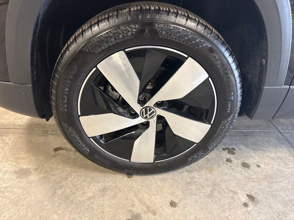 Used 2024 Volkswagen Taos S image 24