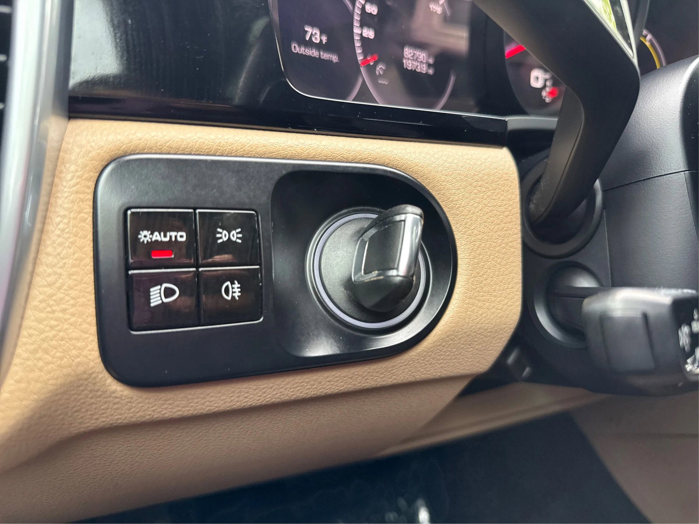 Used 2019 Porsche Cayenne AWD/4WD image 36