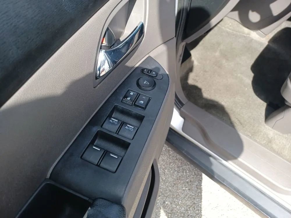 Used 2015 Honda Odyssey EX-L image 10